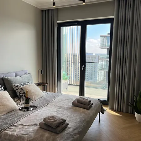 Spodek & Icc 8 - Self Check-in, Free Parking, Wi-fi ,faktura Vat Lejlighed