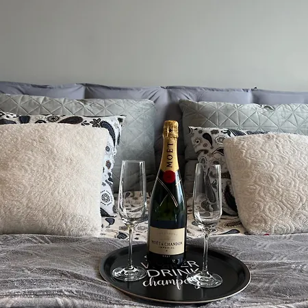 Apartament Spodek & Icc 8 - Self Check-in, Free Parking, Wi-fi ,faktura Vat *