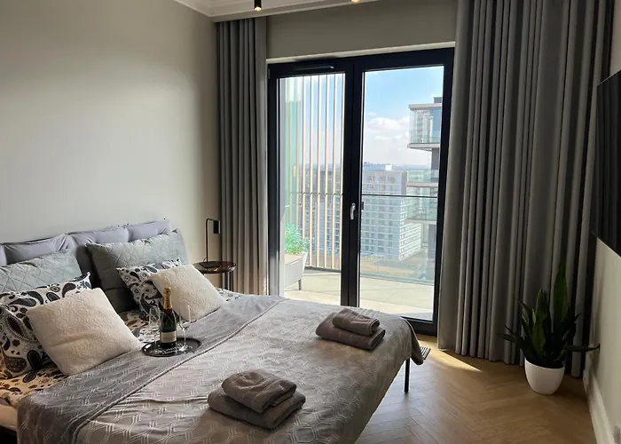 Spodek & Icc 8 - Self Check-in, Free Parking, Wi-fi ,faktura Vat Apartamento