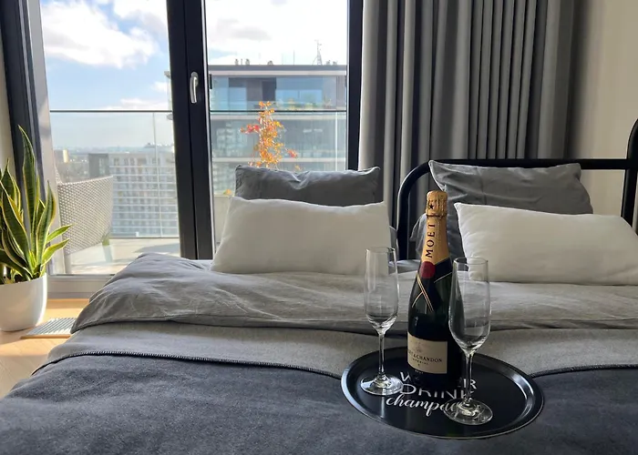 Spodek & Icc 8 - Self Check-in, Free Parking, Wi-fi ,faktura Vat Katowice